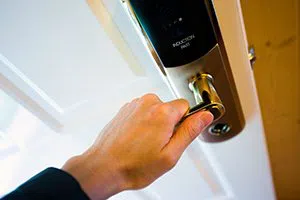 Unionville CT Locksmith Store Unionville, CT 860-385-1081 - lock-opening