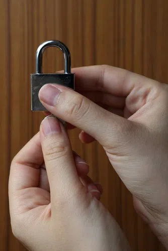 Unionville CT Locksmith Store Unionville, CT 860-385-1081 - residential-lockouts